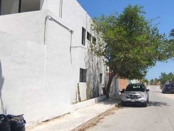 Casa grande en la playa de Chelem, Yucatan