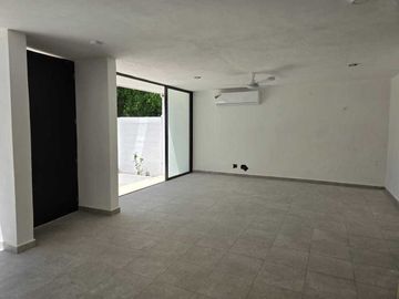 Casa grande en la playa de Chelem, Yucatan