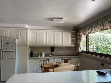 Se vende EXCELENTE CASA, EN LOS ANDES.