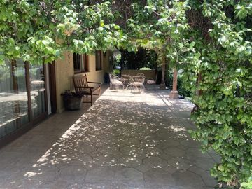 Se vende EXCELENTE CASA, EN LOS ANDES.