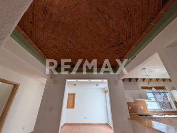 Casa en Venta en Punta Juriquilla - (3)