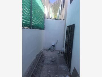 Casa en Venta en COLINAS DEL HUAJUCO