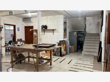 Edificio en Venta en Felipe Carrillo Puerto Centro