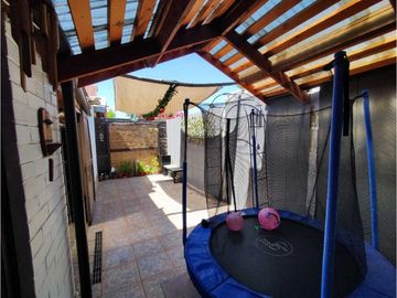 SE VENDE CASA CERCA METRO PROTECTORA LA INFANCIA PUENTE ALTO