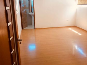 ¡VENTA CASA EN TABACHINES DEL COUNTRY