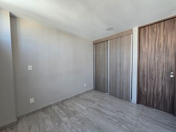 Departamento en renta en Americana a 150m de la Facultad de Odontologia dela UAG