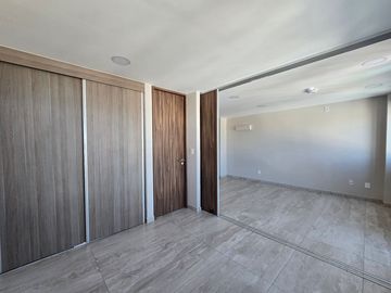 Departamento en renta en Americana a 150m de la Facultad de Odontologia dela UAG