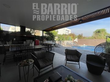 Casa en Venta en Chicureo / Piedra Roja