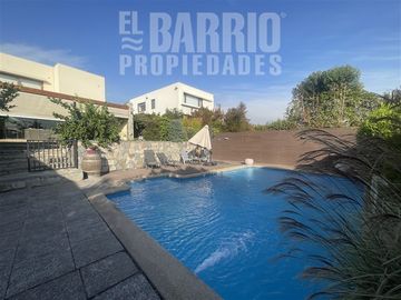 Casa en Venta en Chicureo / Piedra Roja