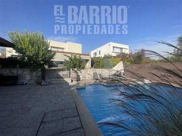 Casa en Venta en Chicureo / Piedra Roja