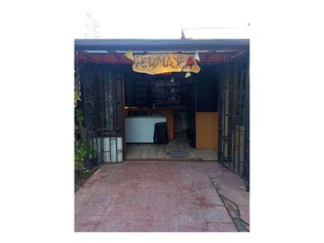 Casa En Venta De 2 Dorm. En La Florida Dos Locales Comercial