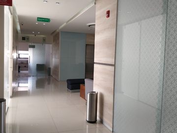 VENTA CONSULTORIO MEDICO FIFTY DOCTORS