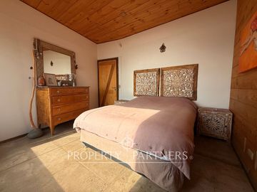 Pichilemu, Increíble casa sobre el mar en Infiernillo