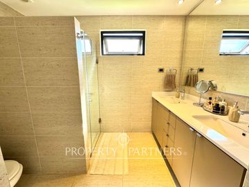 Moderna casa en venta en Condominio Bello Horizonte