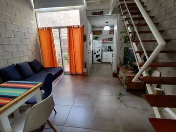 VENTA PH 3 AMBIENTES DEVOTO PATIO BAJAS EXPENSAS