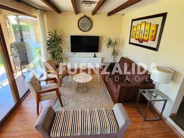 Casa en Venta en Condominio Bosques de Chena
