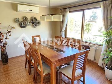 Casa en Venta en Condominio Bosques de Chena