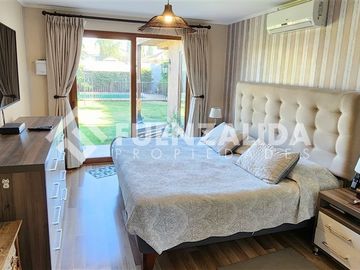 Casa en Venta en Condominio Bosques de Chena