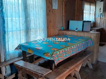 Casa en Venta en Av. Costa Azul