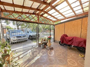Casa en Venta en LOCARNO 0959