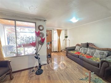 Casa en Venta en LOCARNO 0959