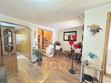 Casa en Venta en LOCARNO 0959