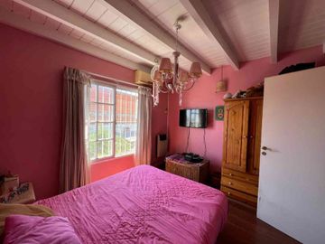 CASA VENTA TRIPLEX EN BARRIO EL MIRADOR HURLINGHAM