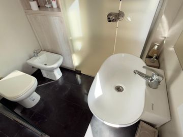 DEPARTAMENTO EN VENTA LA PLATA PISO CATEGORIA