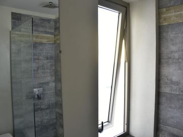 DEPARTAMENTO EN VENTA LA PLATA PISO CATEGORIA