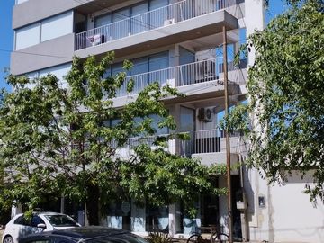 DEPARTAMENTO EN VENTA LA PLATA PISO CATEGORIA