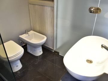 DEPARTAMENTO EN VENTA LA PLATA PISO CATEGORIA