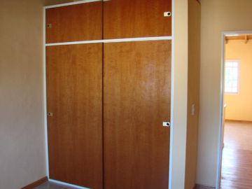 DUPLEX A ESTRENAR GARIN CENTRO