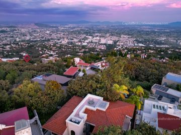 Casa de Lujo Venta El Palomar Amueblada Vista Panorámica Tlajomulco de Zúñiga