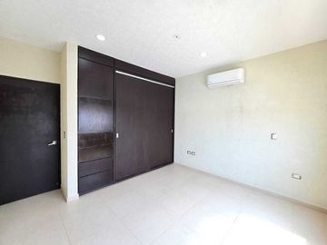 Casa en VENTA en LOMAS DEL SOL