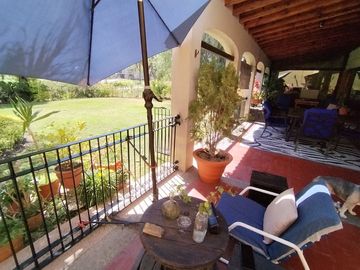 Casa en Club Campestre de un piso estilo hacienda mexicana