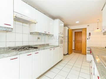 Departamento en Venta en El Golf