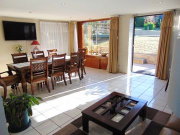 Vendo Casa 295 m2 construidos, 5 Habitaciones, Quilpué