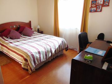 Vendo Casa 295 m2 construidos, 5 Habitaciones, Quilpué