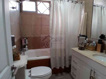 PRECIOSA Y ACOGEDORA CASA 5D 4B EN SECTOR ALTO JAHUEL MAIPÚ