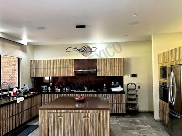 Casa en Venta en Metepec dentro del Club de Golf San Carlos