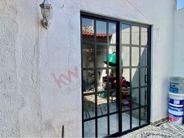 OPORTUNIDAD DE INVERSIÓN. CASA EN VENTA EN LOMAS DE CASA BLANCA