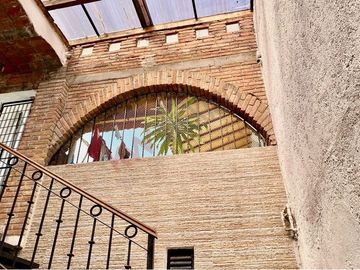 OPORTUNIDAD DE INVERSIÓN. CASA EN VENTA EN LOMAS DE CASA BLANCA