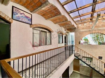 OPORTUNIDAD DE INVERSIÓN. CASA EN VENTA EN LOMAS DE CASA BLANCA