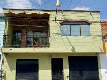 OPORTUNIDAD DE INVERSIÓN. CASA EN VENTA EN LOMAS DE CASA BLANCA