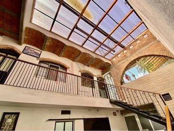 OPORTUNIDAD DE INVERSIÓN. CASA EN VENTA EN LOMAS DE CASA BLANCA