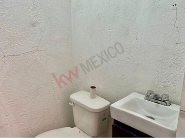 OPORTUNIDAD DE INVERSIÓN. CASA EN VENTA EN LOMAS DE CASA BLANCA