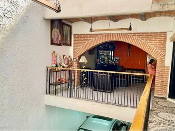 OPORTUNIDAD DE INVERSIÓN. CASA EN VENTA EN LOMAS DE CASA BLANCA