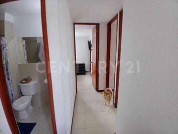 SE VENDE ATRACTIVO APARTAMENTO EN NAPOLES