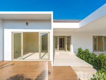 Modern 3-Bedroom Pool Villa in Thalang For Sale