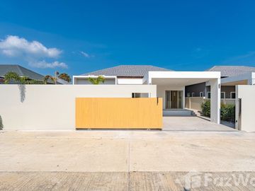 Modern 3-Bedroom Pool Villa in Thalang For Sale